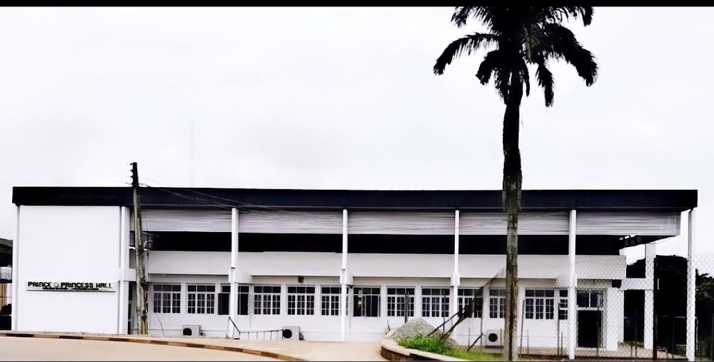 PRINCE AND PRINCESS HALL - wedding venue in Ibadan